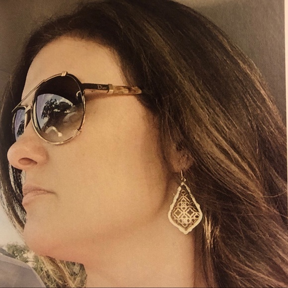 Style! - Picture 3 of 4